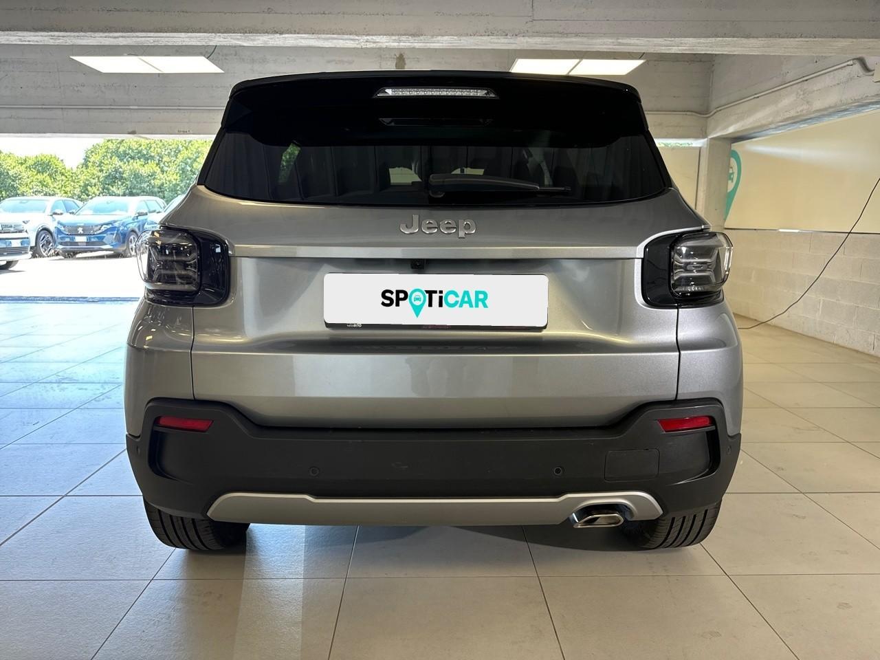 Jeep Jeep Avenger usata, con cinture sicurezza post. conducente con pretensionatori, cinture sicurezza post. passeggero con pretensionatori, cinture sicurezza post. centrale a 3 punti