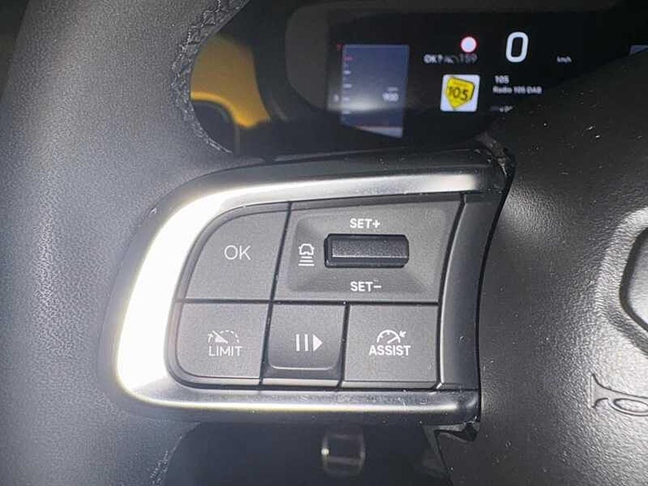 Jeep Jeep Avenger usata 12