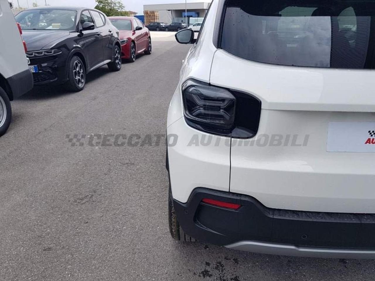 Jeep Jeep Avenger usata 22