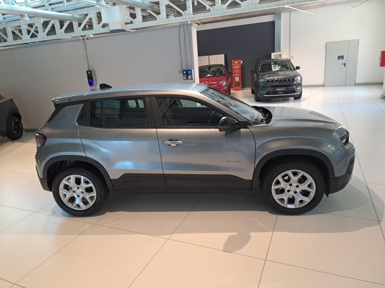 Jeep Jeep Avenger usata, con cinture sicurezza ant. conducente e passeggero con pretensionatori e reg. in altezza