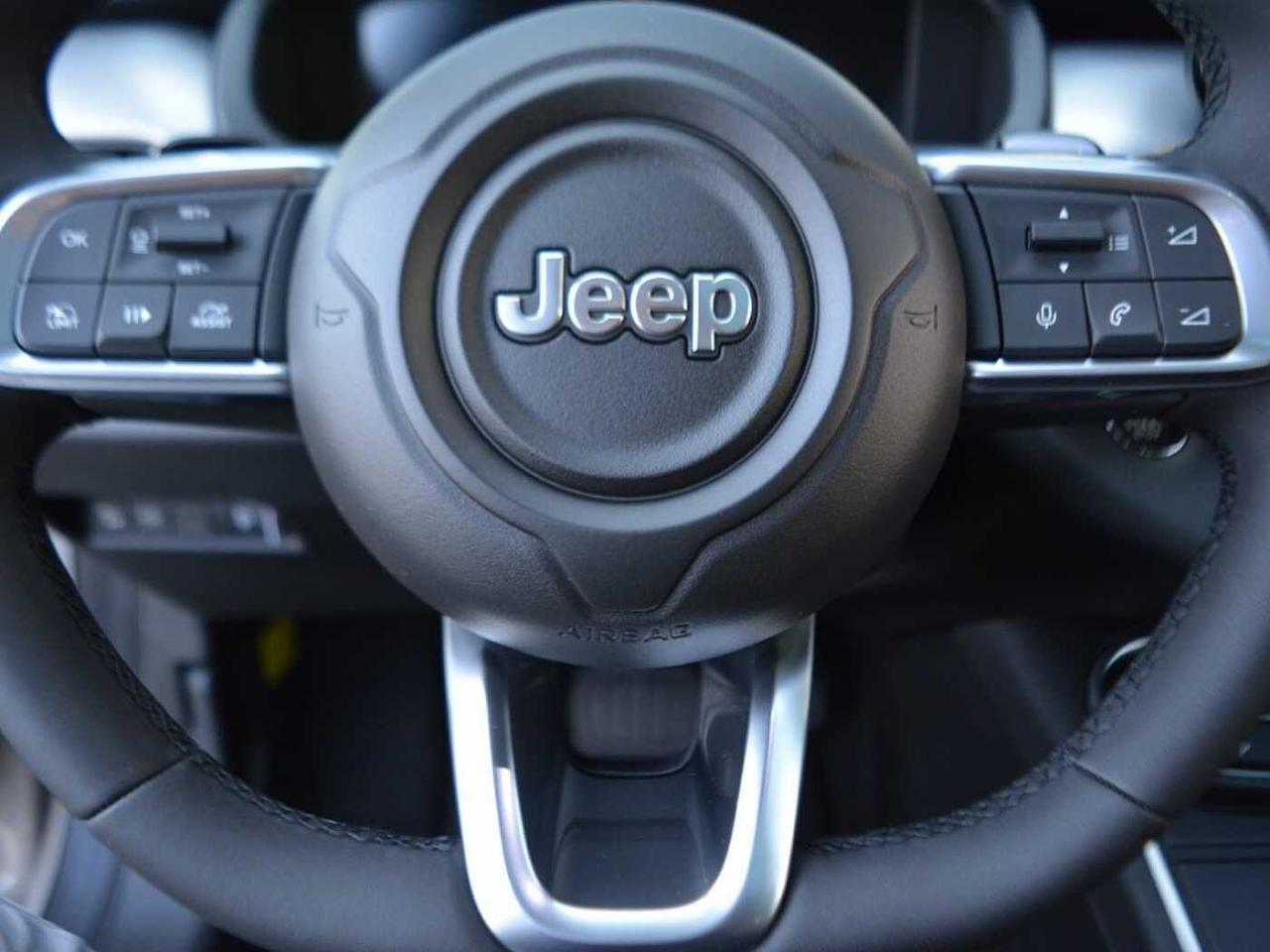 Jeep Jeep Avenger usata 8