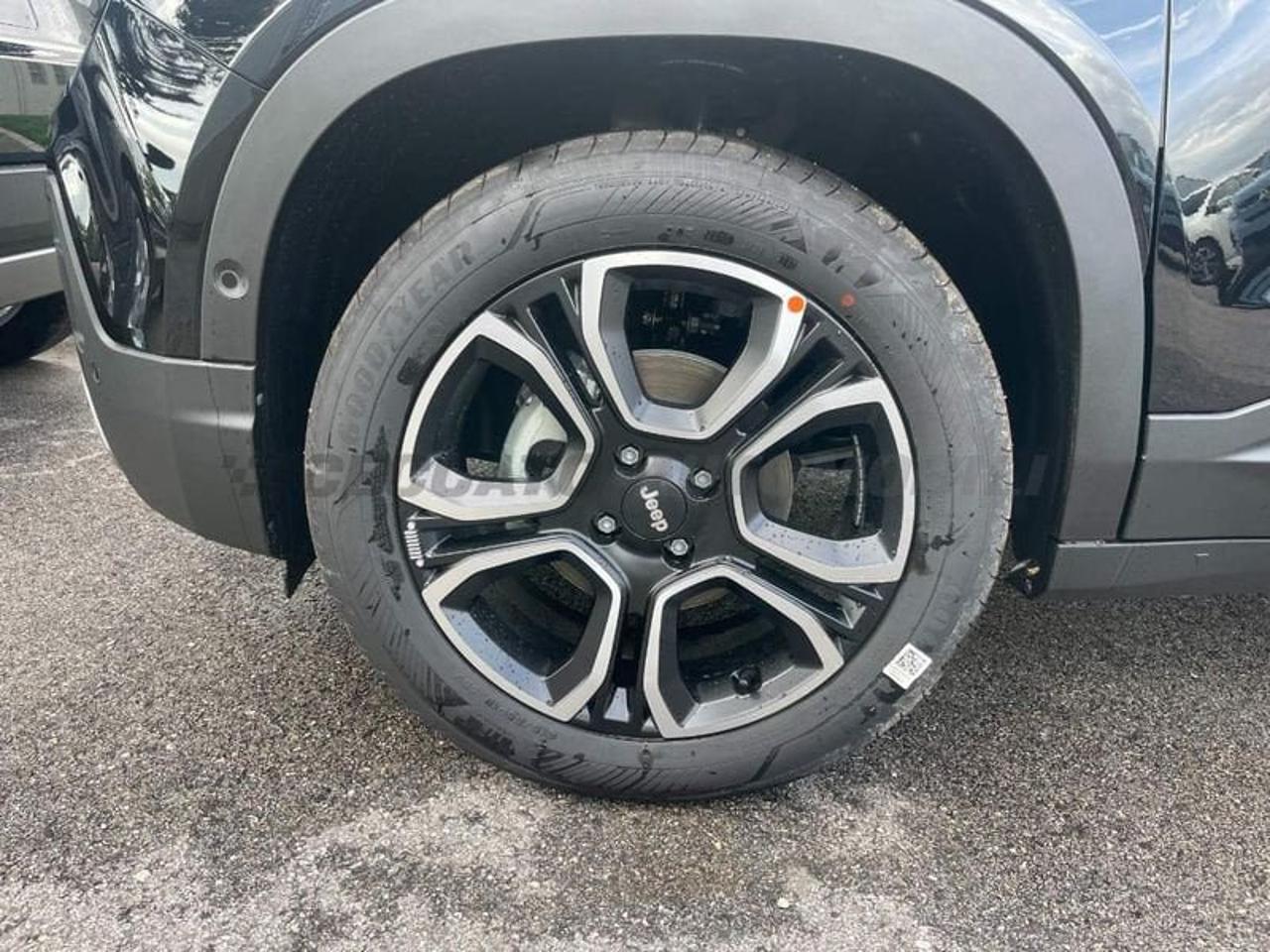 Jeep Jeep Avenger usata 22