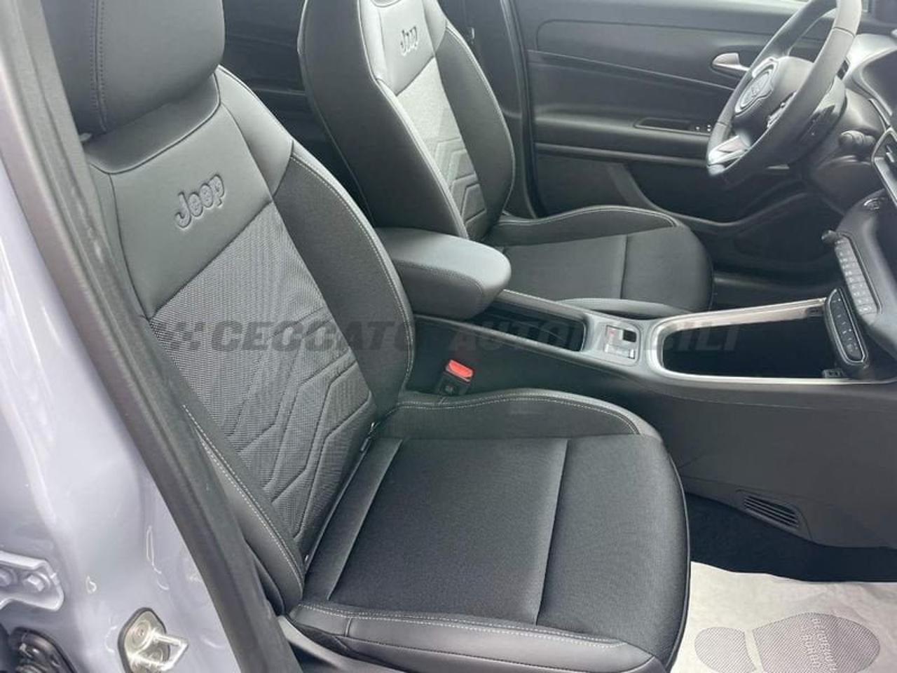 Jeep Jeep Avenger usata 18