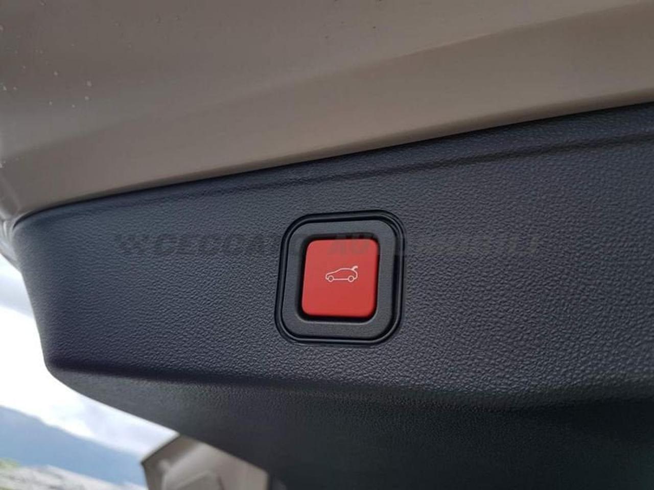 Jeep Jeep Avenger usata 16