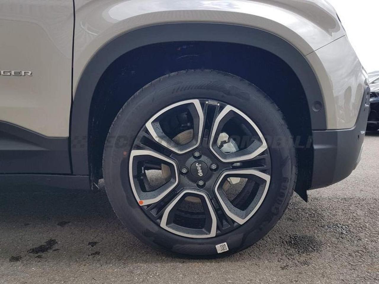 Jeep Jeep Avenger usata 21