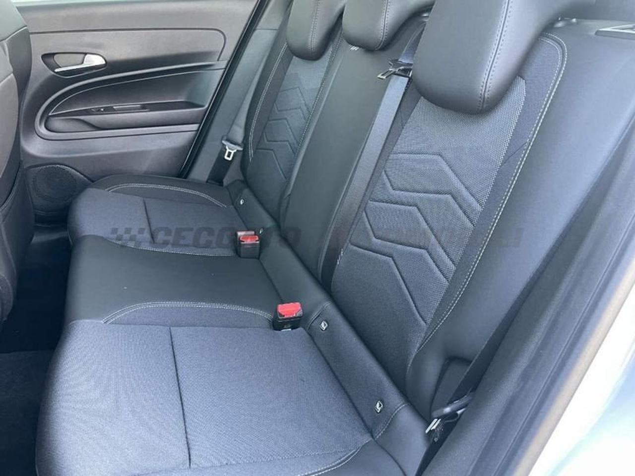 Jeep Jeep Avenger usata, con fendinebbia