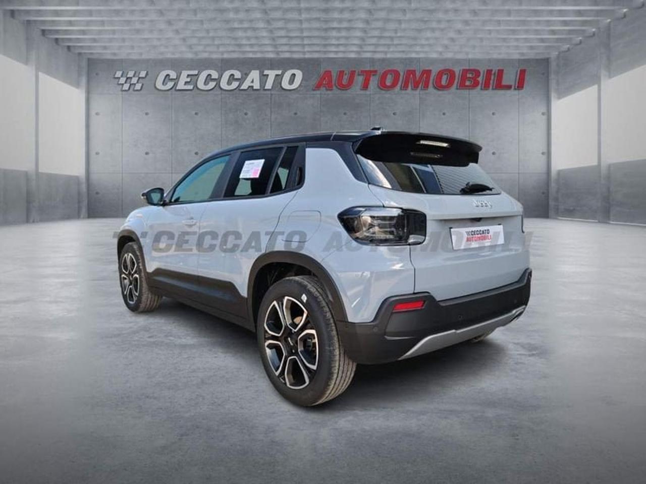 Jeep Jeep Avenger usata 17