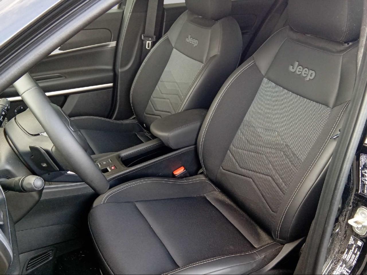 Jeep Jeep Avenger usata 15