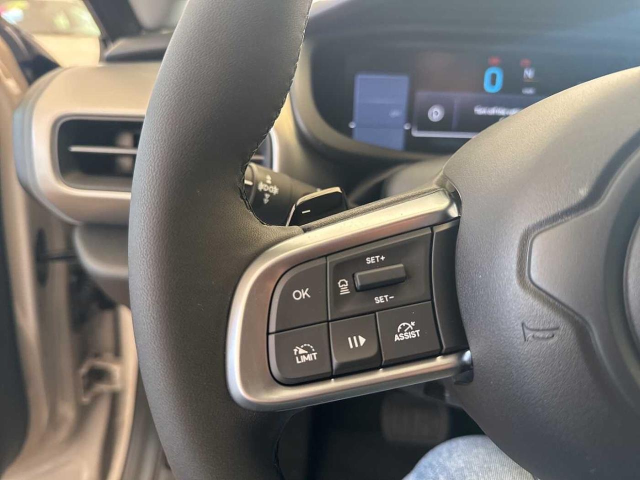 Jeep Jeep Avenger usata 12