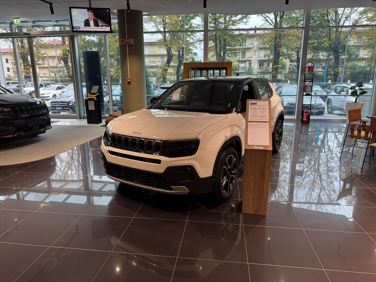 Jeep Jeep Avenger AVENGER -summit 1.2 100cv mt - tetto apribile