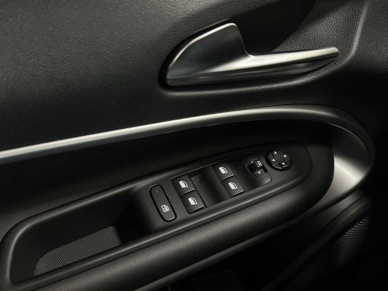 Jeep Jeep Avenger usata 3