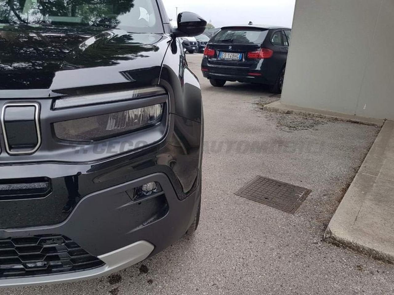 Jeep Jeep Avenger usata 10