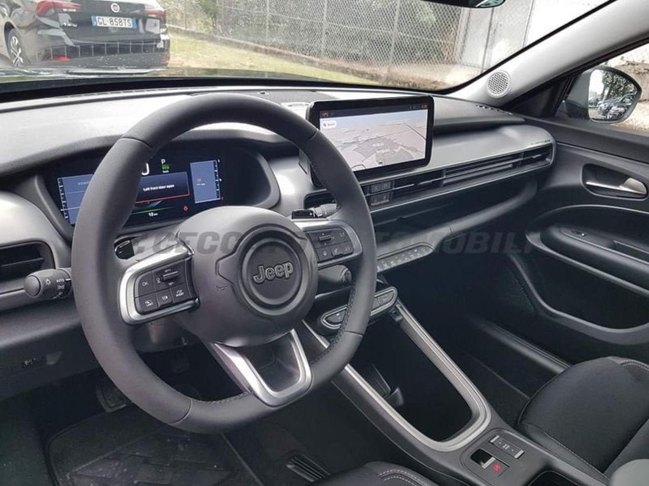 Jeep Jeep Avenger usata 13