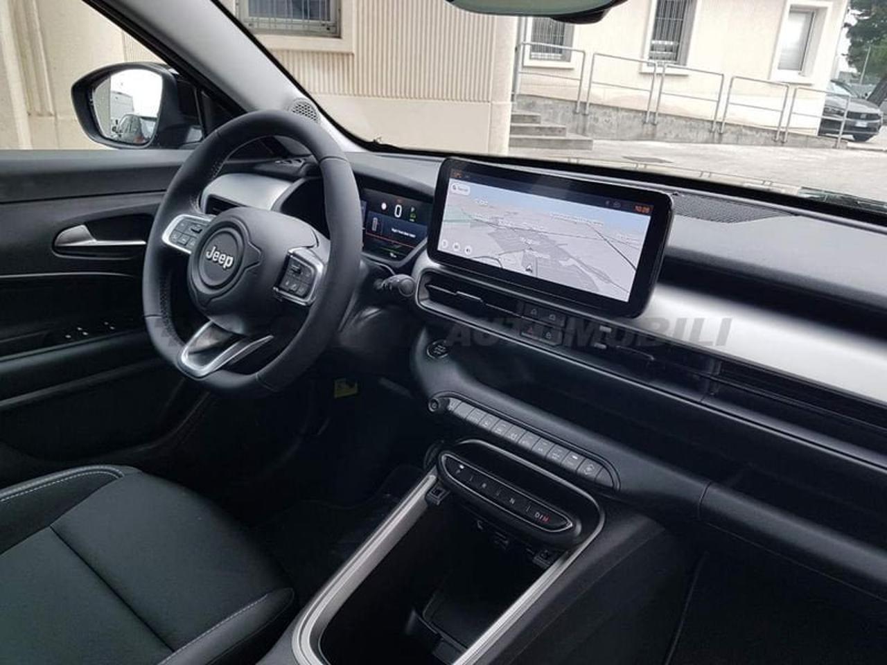 Jeep Jeep Avenger usata 22