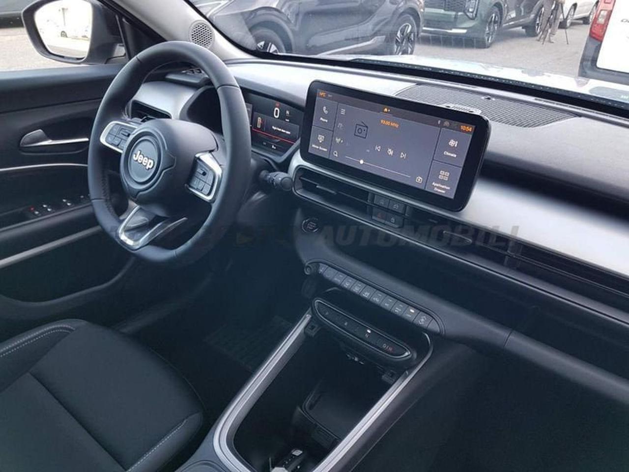 Jeep Jeep Avenger usata 21