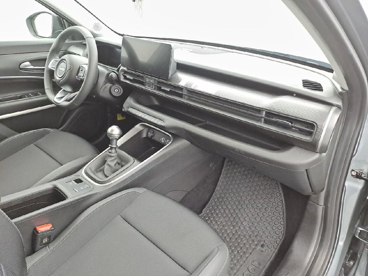 Jeep Jeep Avenger usata, con airbags 6