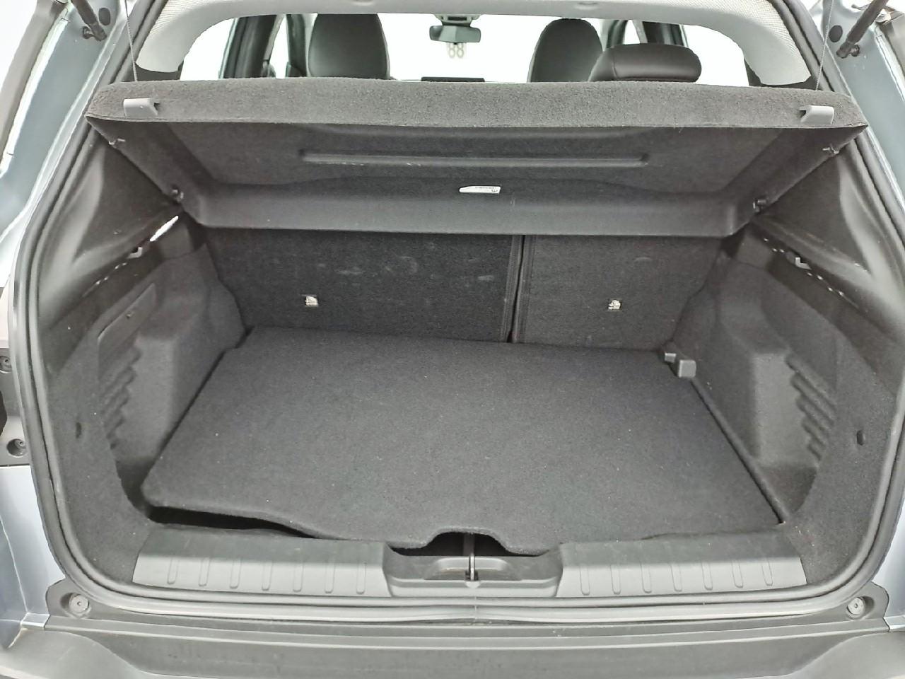 Jeep Jeep Avenger usata, con cinture sicurezza post. conducente con pretensionatori, cinture sicurezza post. passeggero con pretensionatori, cinture sicurezza post. centrale a 3 punti