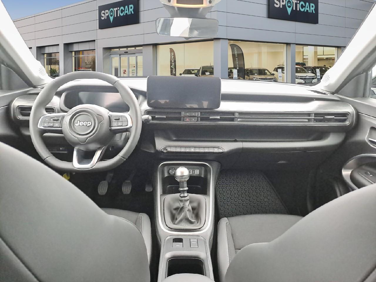 Jeep Jeep Avenger usata, con comandi apps