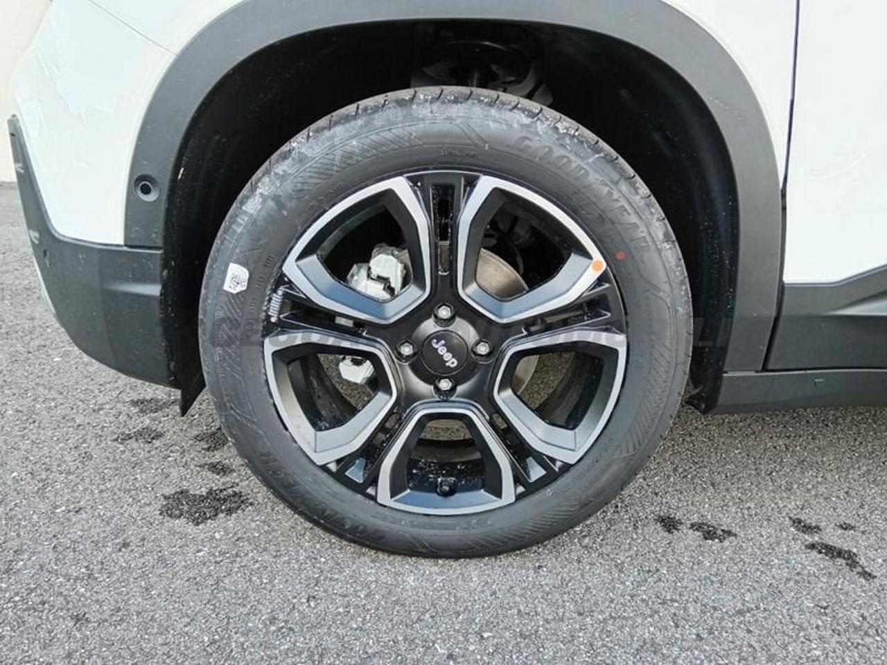 Jeep Jeep Avenger usata 22