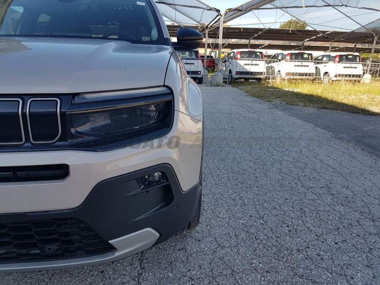 Jeep Jeep Avenger usata 9