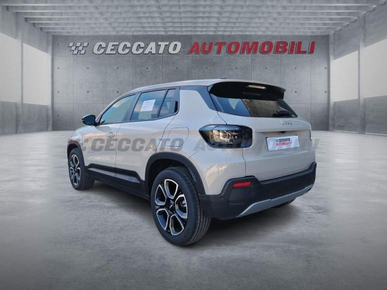 Jeep Jeep Avenger usata 17