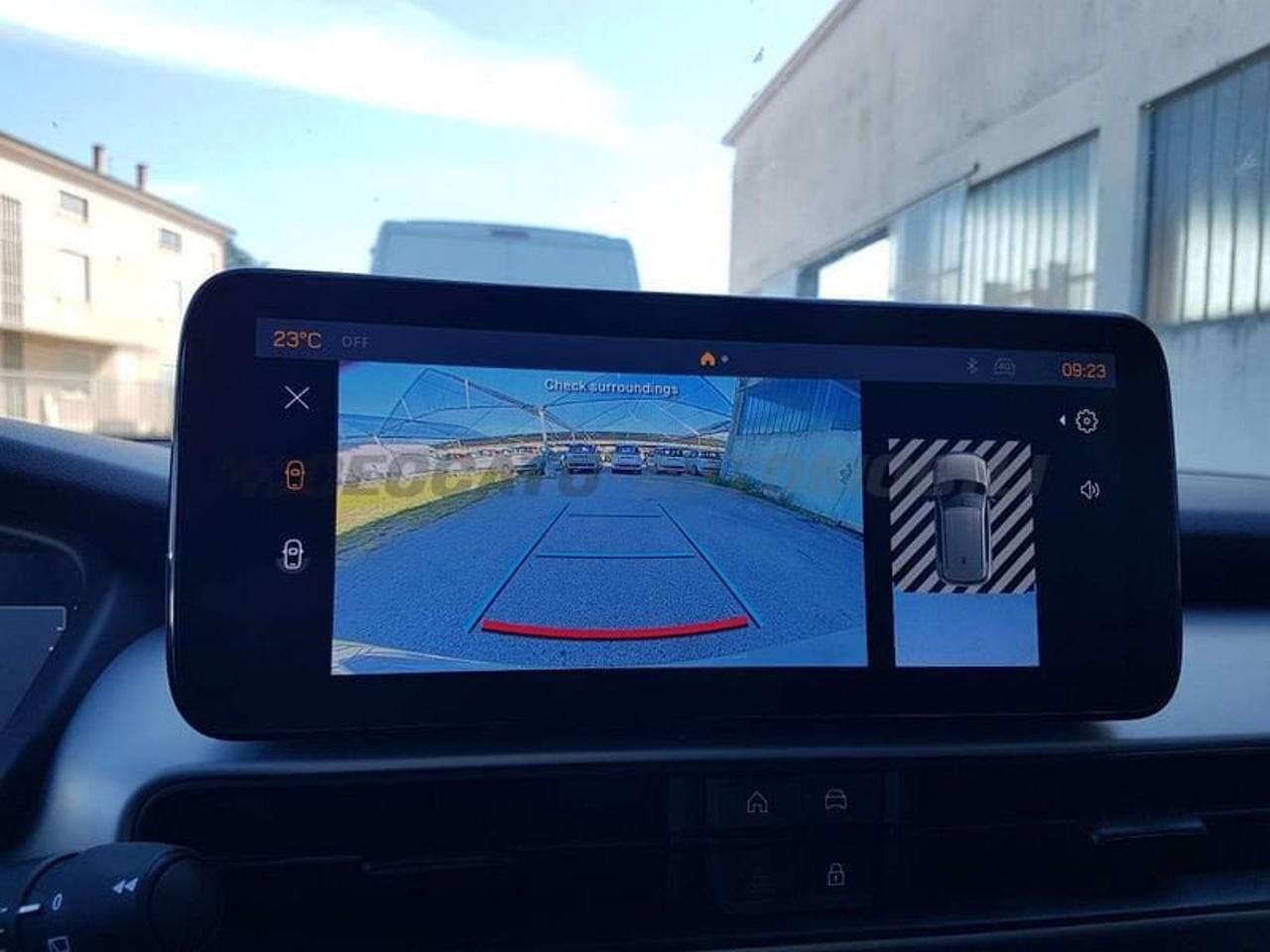 Jeep Jeep Avenger usata 23