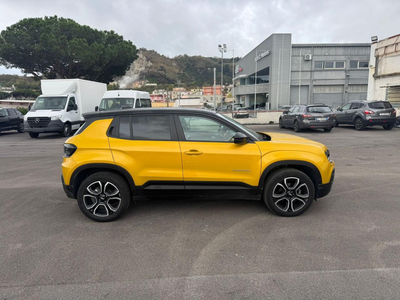 Jeep Jeep Avenger usata 8