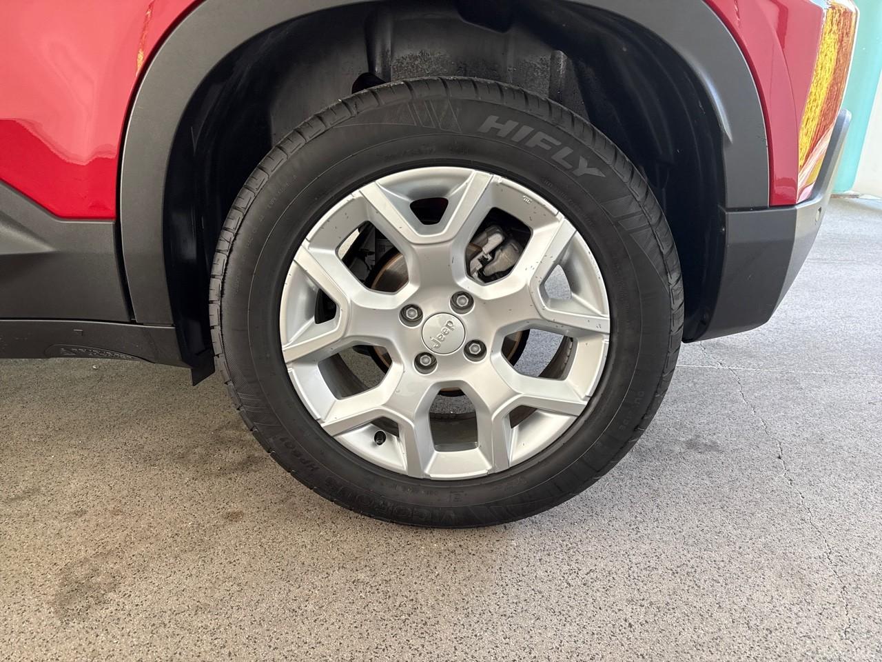 Jeep Jeep Avenger usata, con 4 freni a disco con 2 dischi ventilati