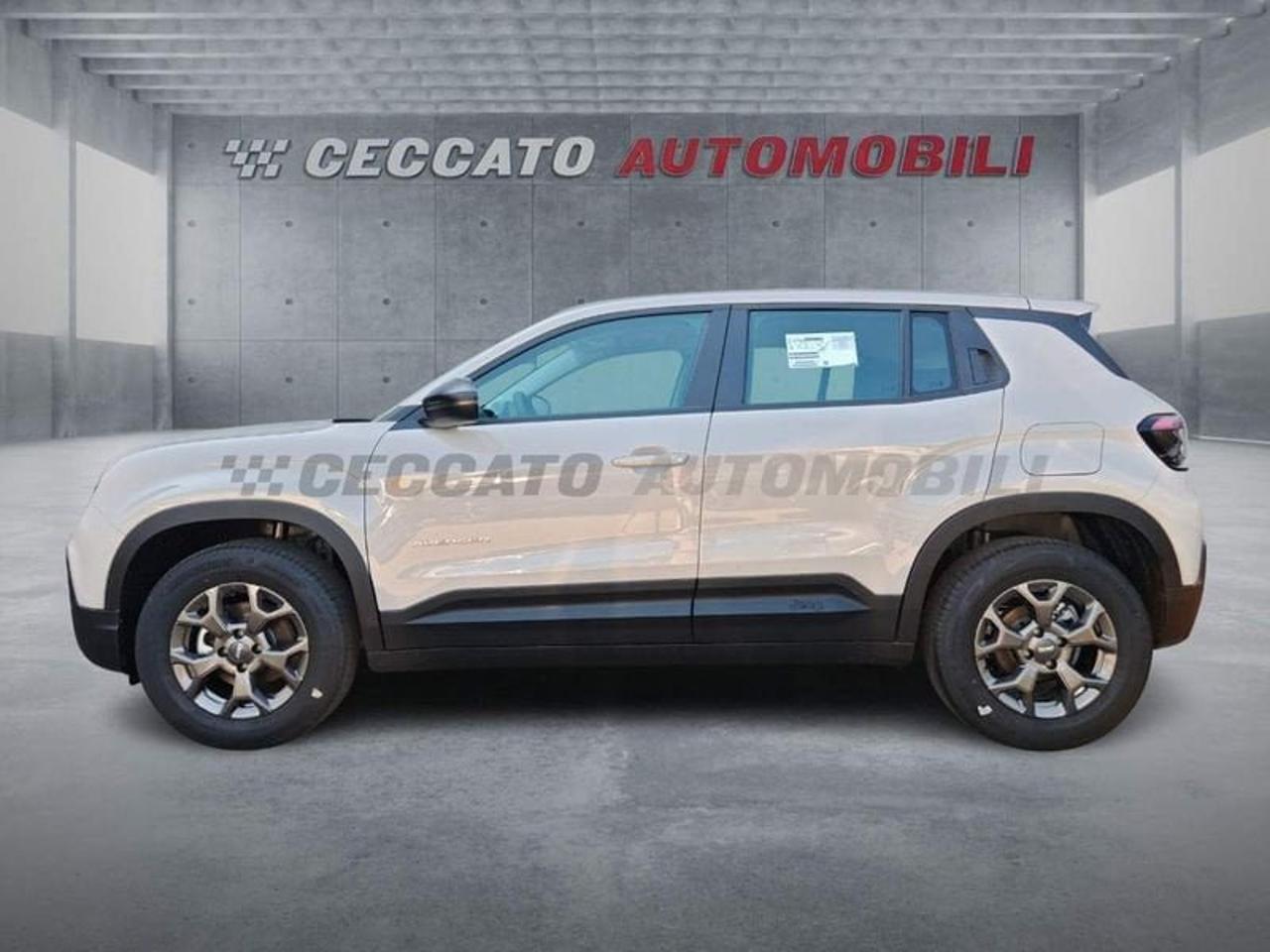 Jeep Jeep Avenger usata 11
