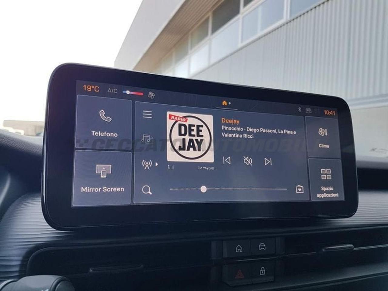 Jeep Jeep Avenger usata 22