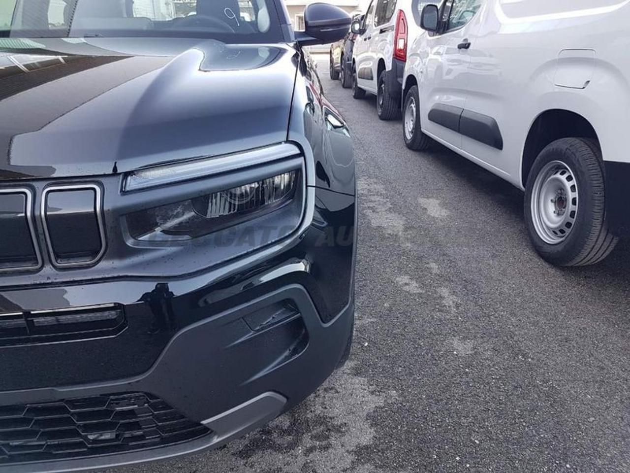 Jeep Jeep Avenger usata 19