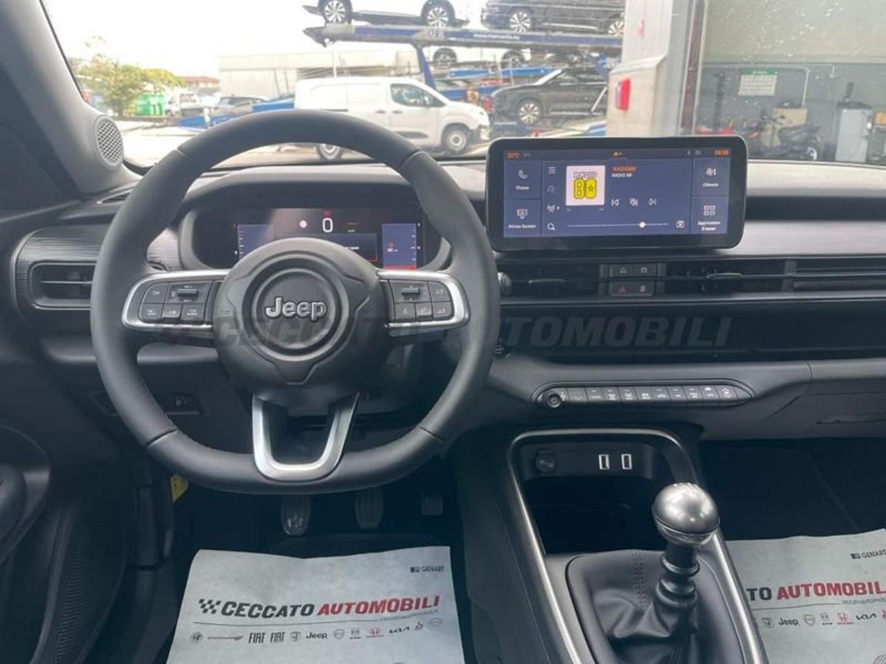 Jeep Jeep Avenger usata 22