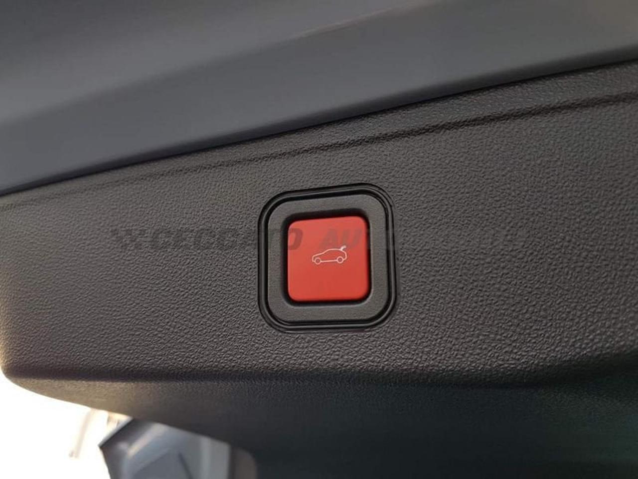 Jeep Jeep Avenger usata 16