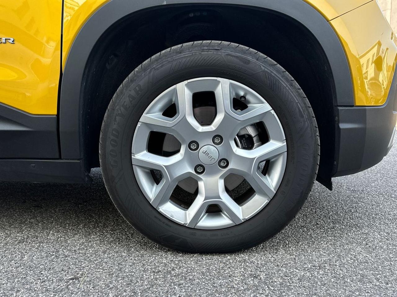 Jeep Jeep Avenger usata 24
