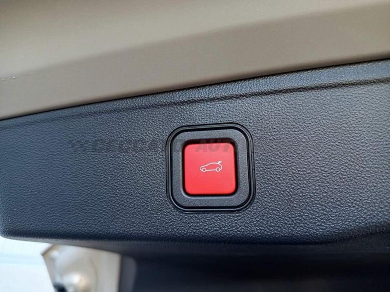 Jeep Jeep Avenger usata 16