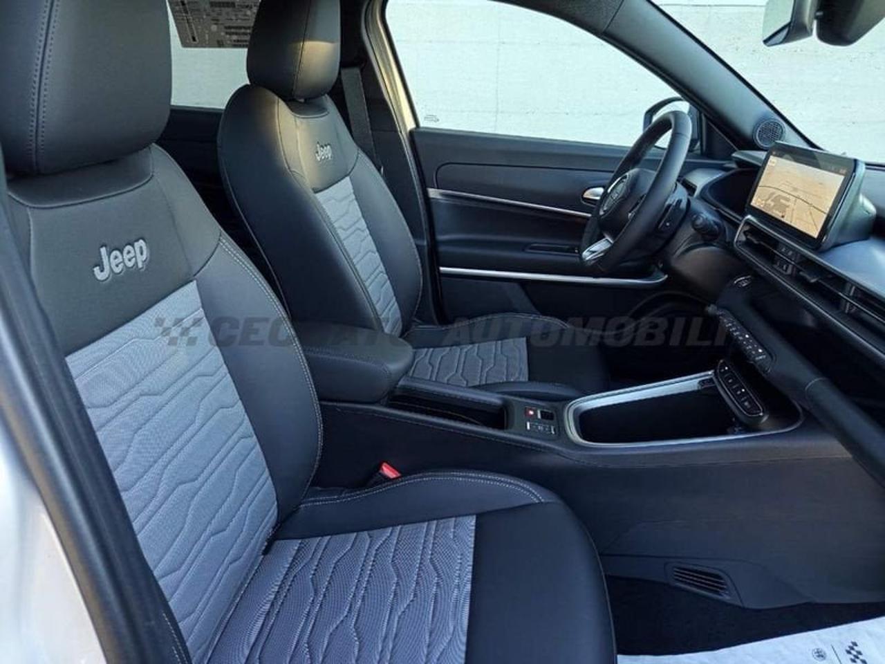 Jeep Jeep Avenger usata 17