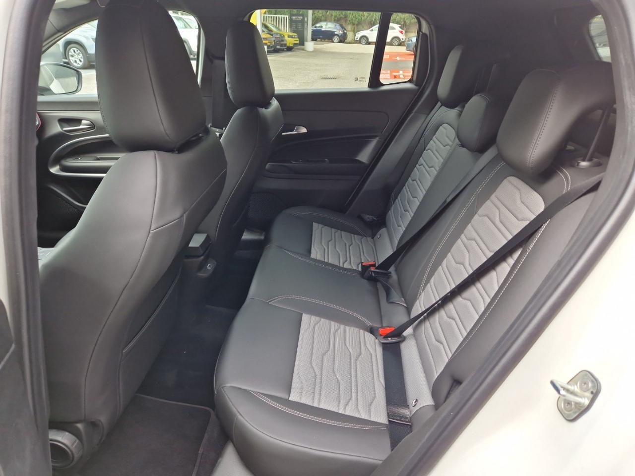 Jeep Jeep Avenger usata 15