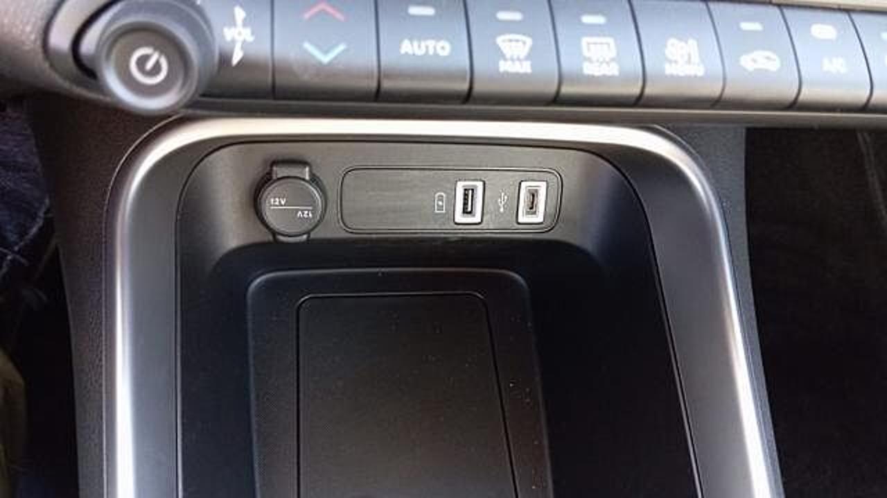 Jeep Jeep Avenger usata 16