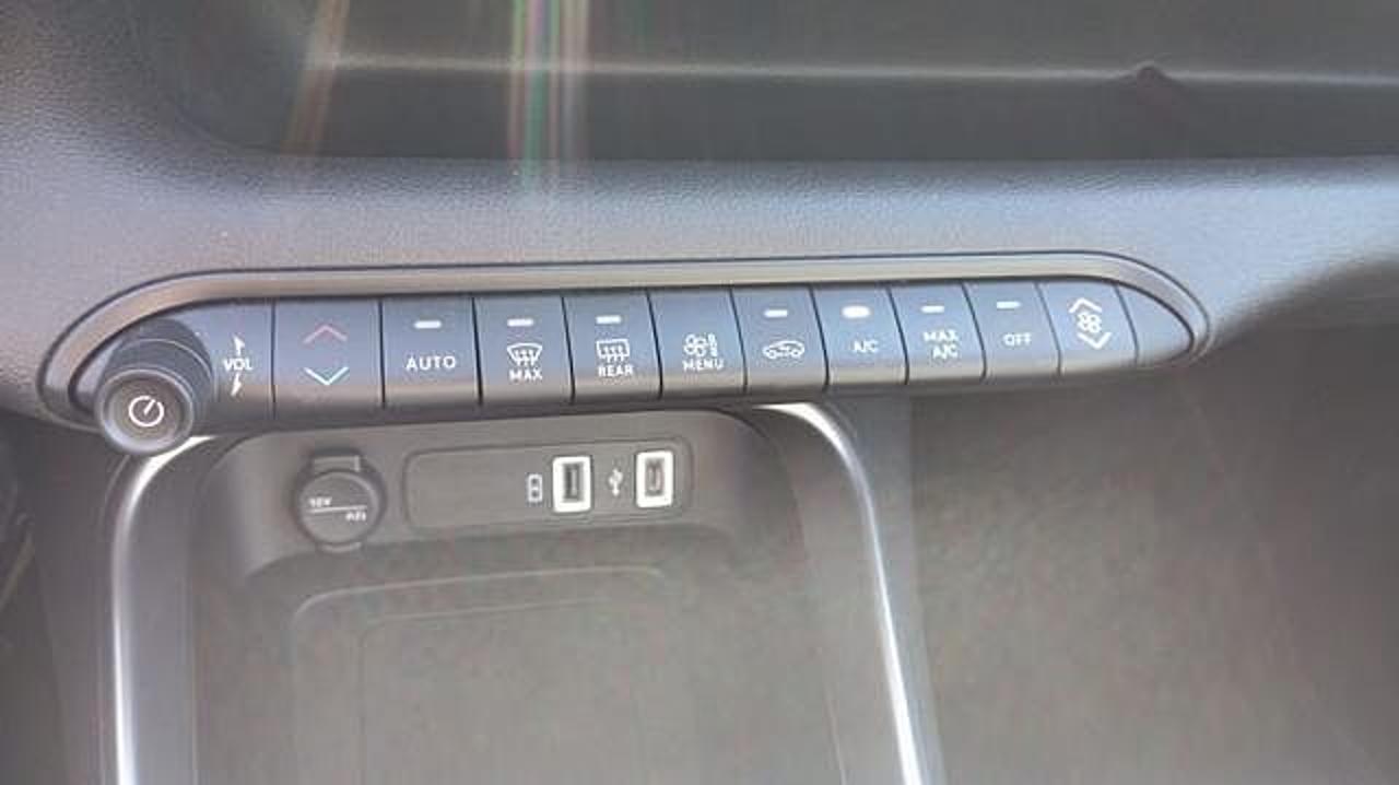 Jeep Jeep Avenger usata 21