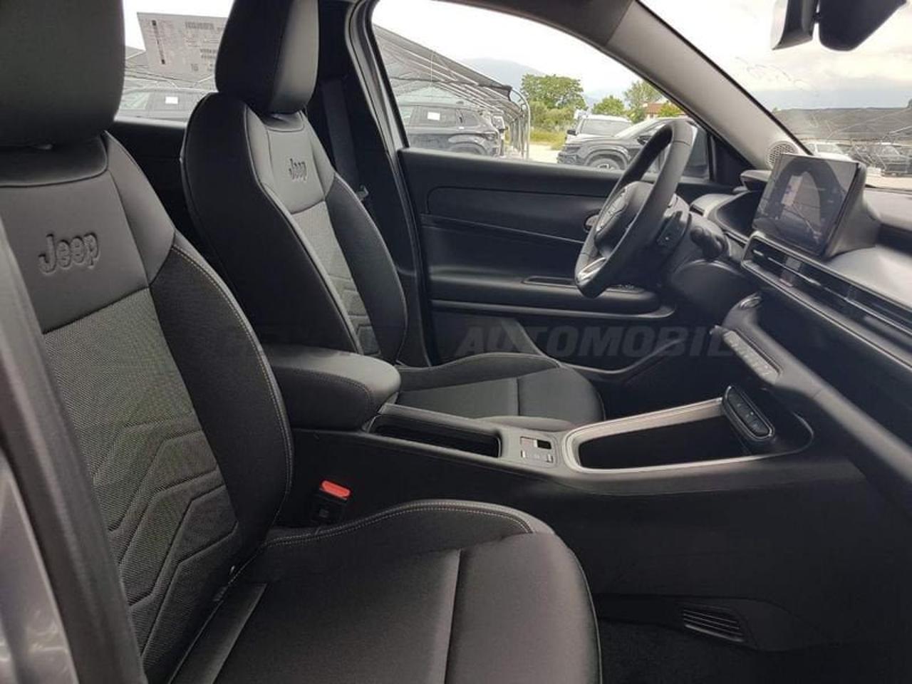 Jeep Jeep Avenger usata 16