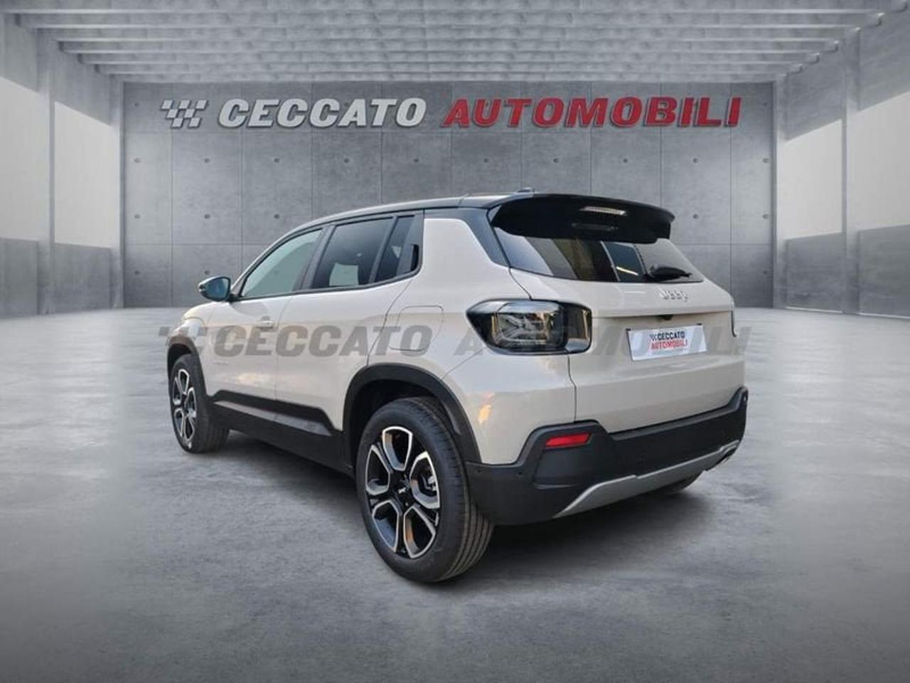 Jeep Jeep Avenger usata 18