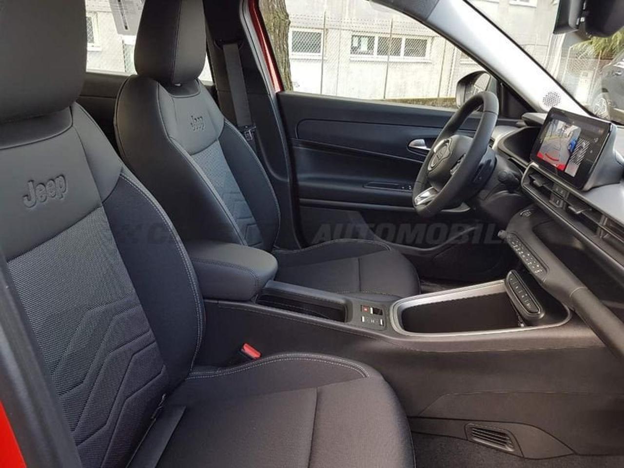 Jeep Jeep Avenger usata 16