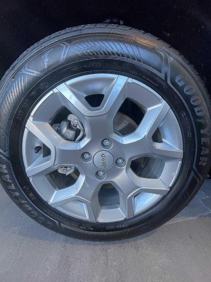 Jeep Jeep Avenger usata 20