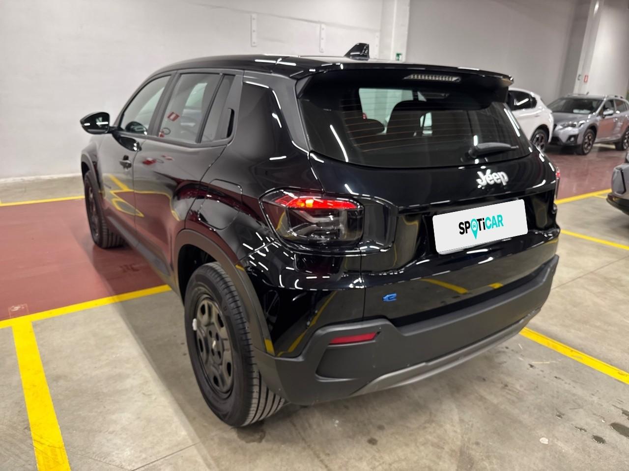 Jeep Jeep Avenger usata 18