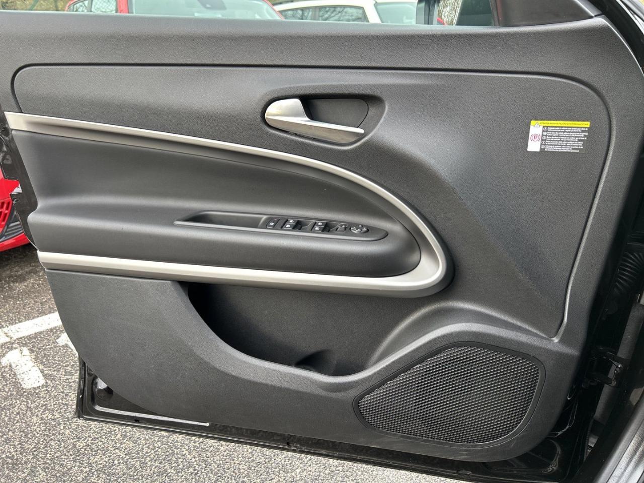 Jeep Jeep Avenger usata 10