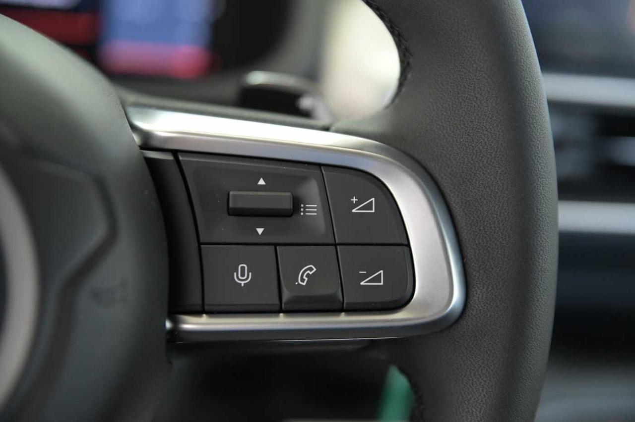 Jeep Jeep Avenger usata 8