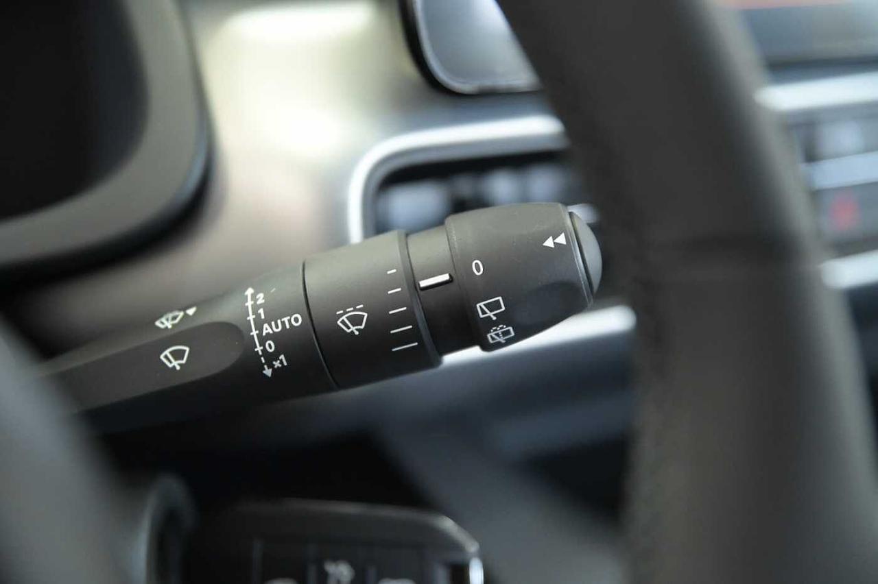 Jeep Jeep Avenger usata 9