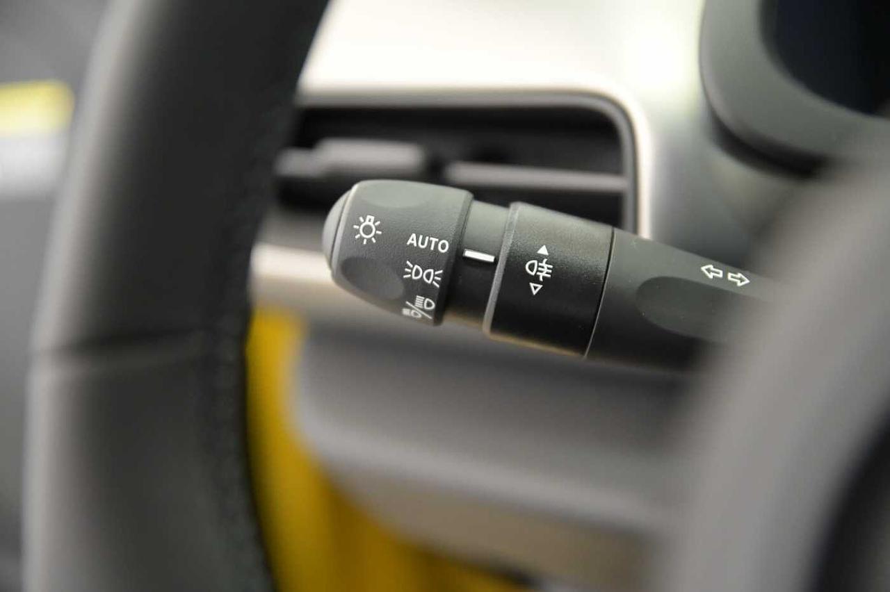 Jeep Jeep Avenger usata 10