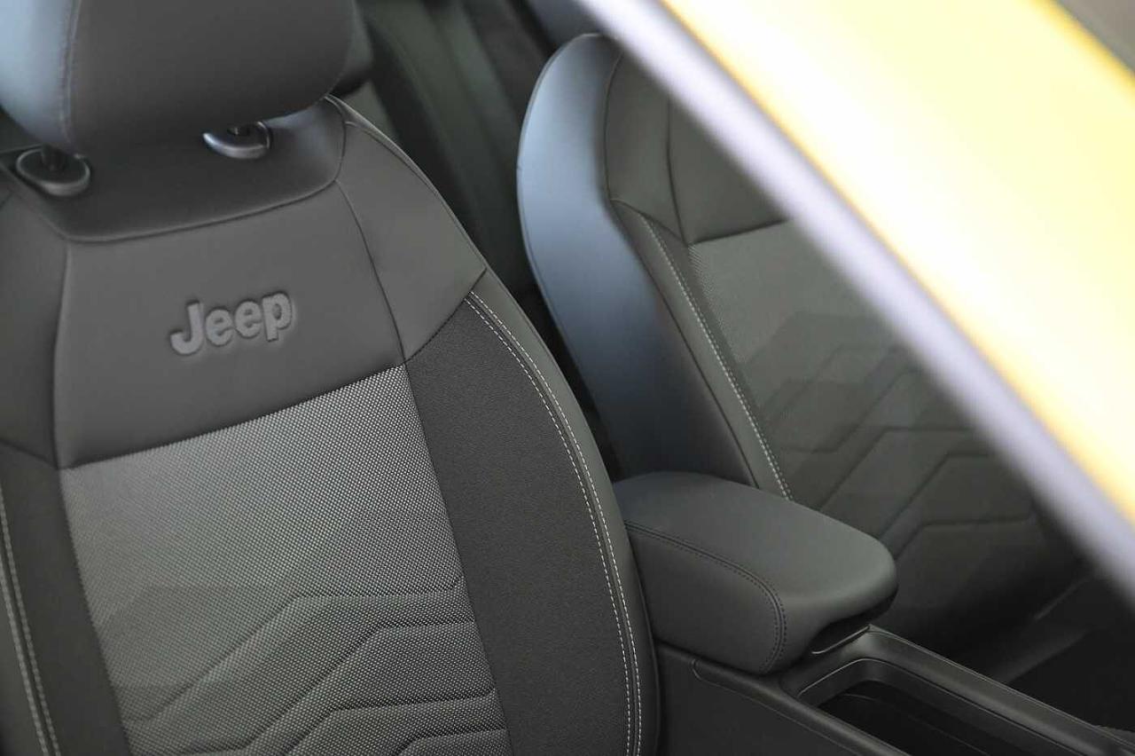 Jeep Jeep Avenger usata 20