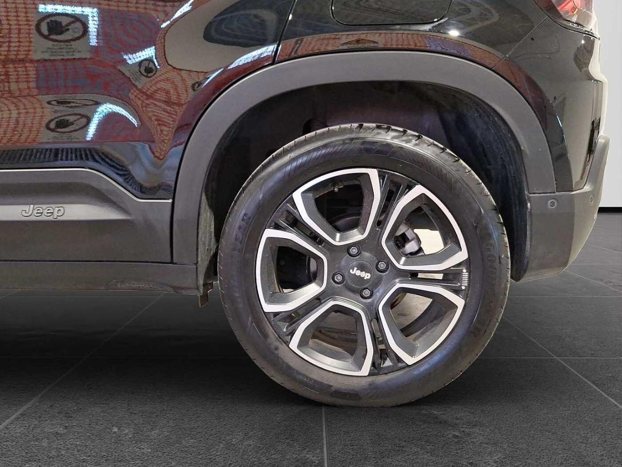 Jeep Jeep Avenger usata 12